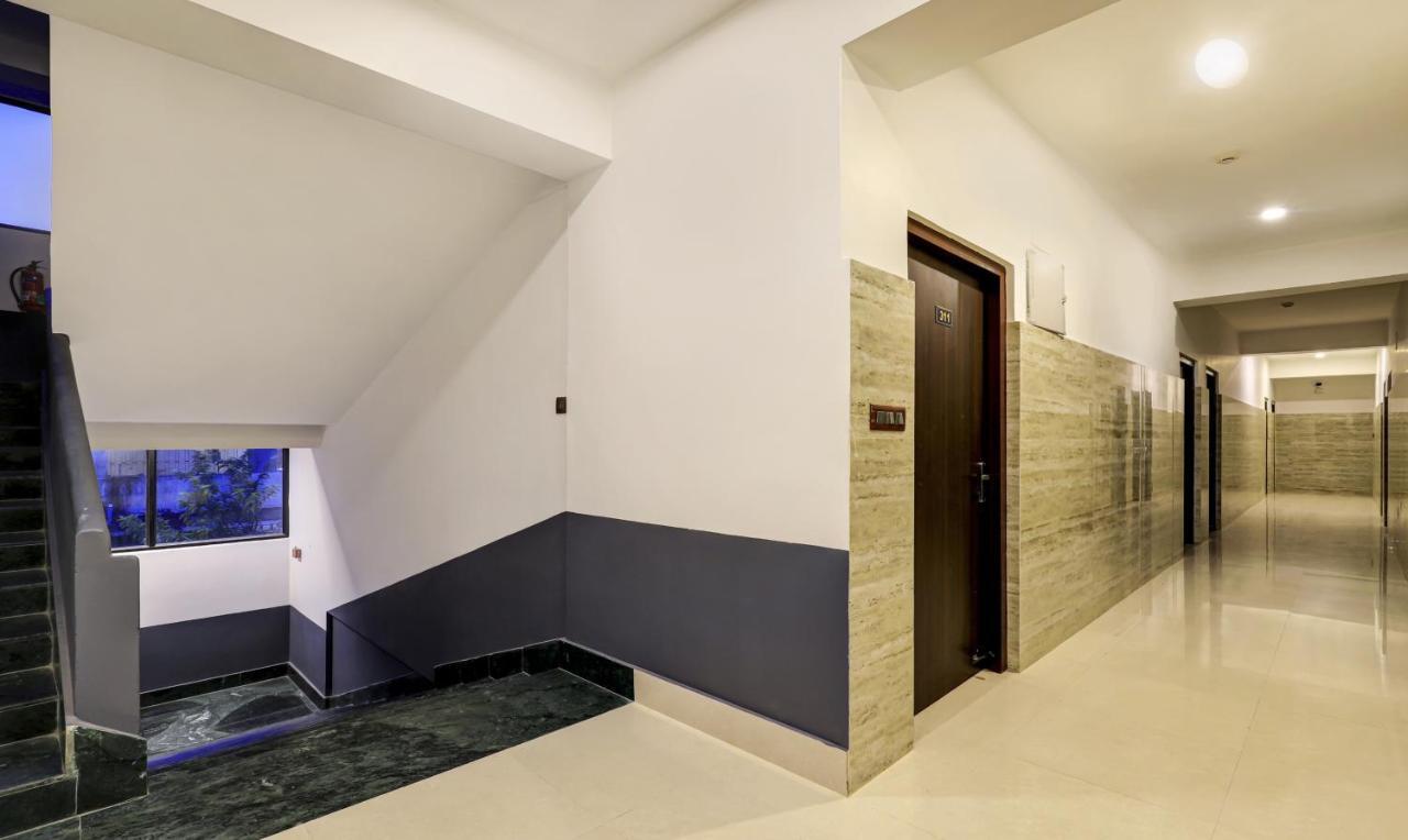 ホテル Treebo Arna Residency グワーハーティー エクステリア 写真